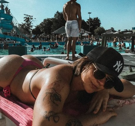 Kareningold star exclusive image