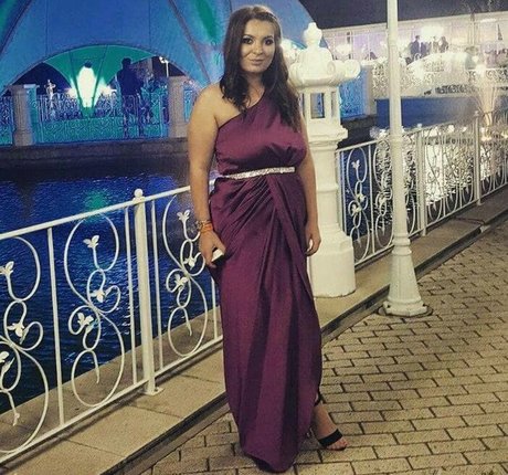 Minhas Edit nice model pic