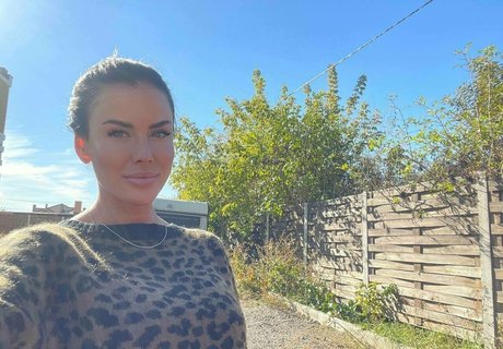 romanova 69 naked star image