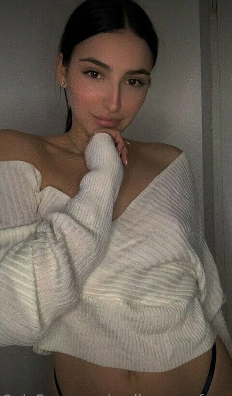 molly grey free pornographic actress photo