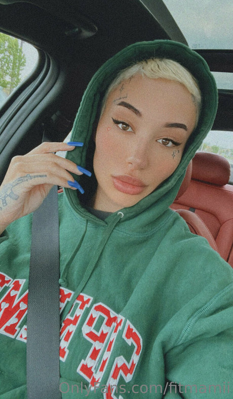 destinicreams free model picture