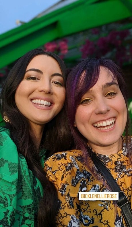 Jane Douglas model nudes pic