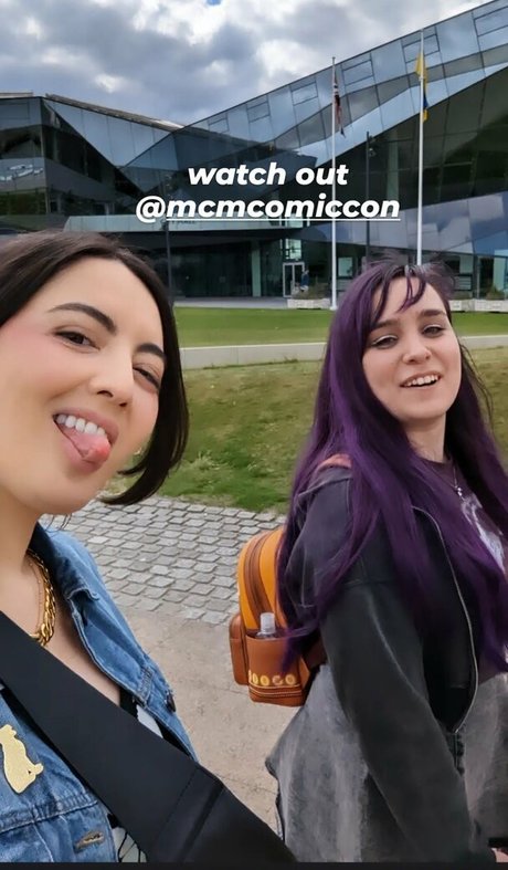 Jane Douglas adult model image