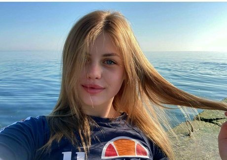 sandrateeny pornstar beautiful photos