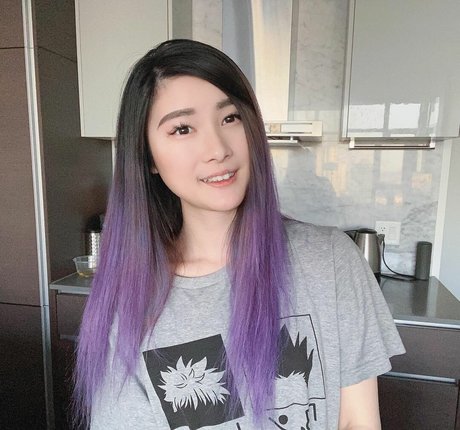 lily275 model perfect photos