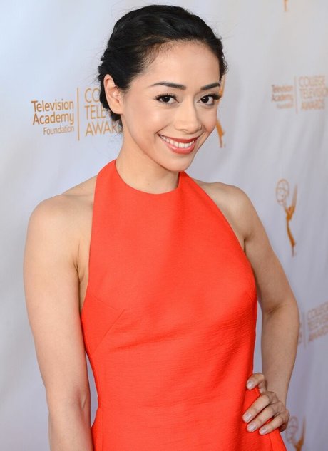 Aimee Garcia star beautiful img