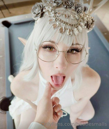 bootiesmalls hot actress pic