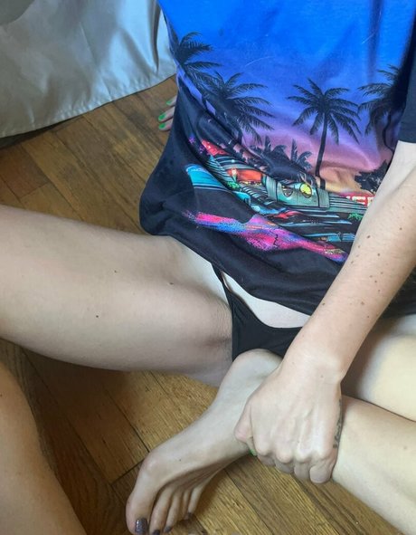 goddess tiereny nude model archive