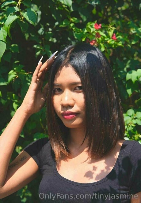 tinyjasmine top model photos