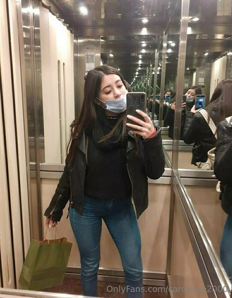 carolinee2000 pornstar top gallery