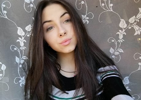 Wiktoria Bystron porn model photo