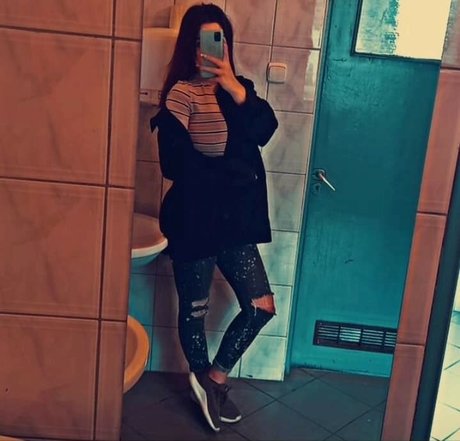 Wiktoria Bystron porn star image