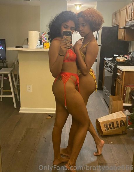 blonde pawg onlyfans free nude gallery