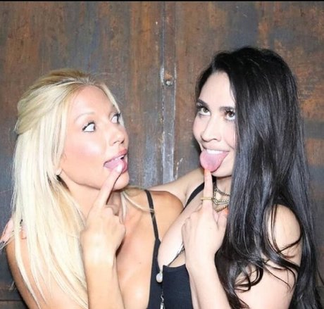 Cassie Steele porn model galleries