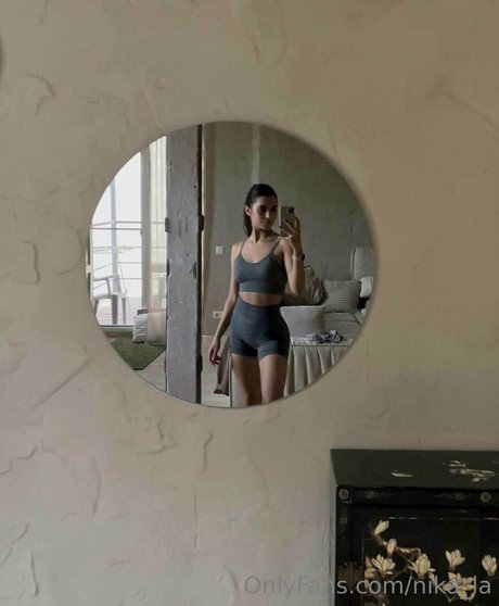 nika la pornstar top images