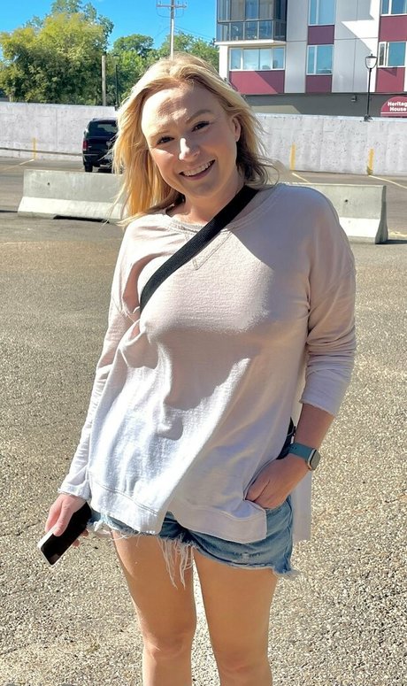 bunnycovered model hd pictures