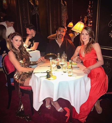 Una Healy pornstar nude img