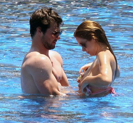 Una Healy nice star pictures