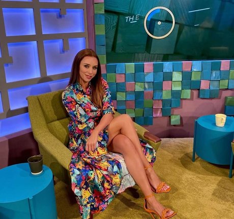 Una Healy pornstar img