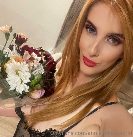 anniechloesworld adult model galleries