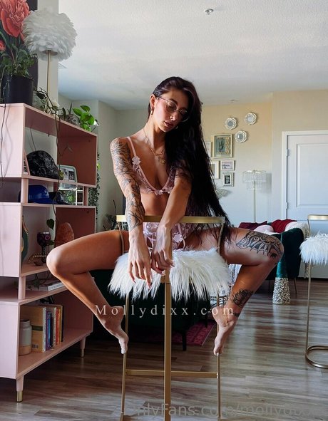 mollydixx2 model free image