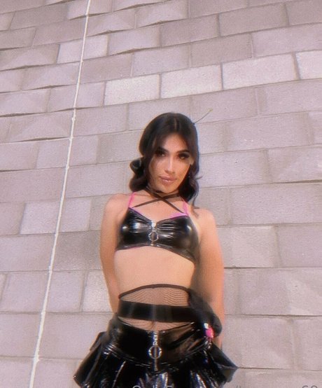 ts avery69 star naked pic