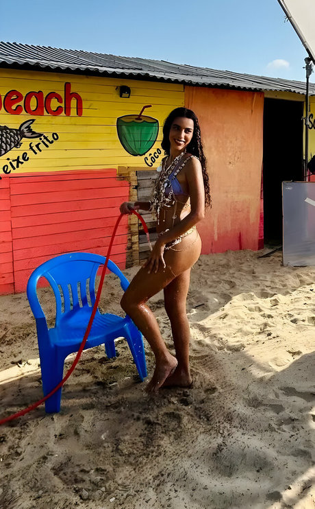 Marina Sena nice actress pictures