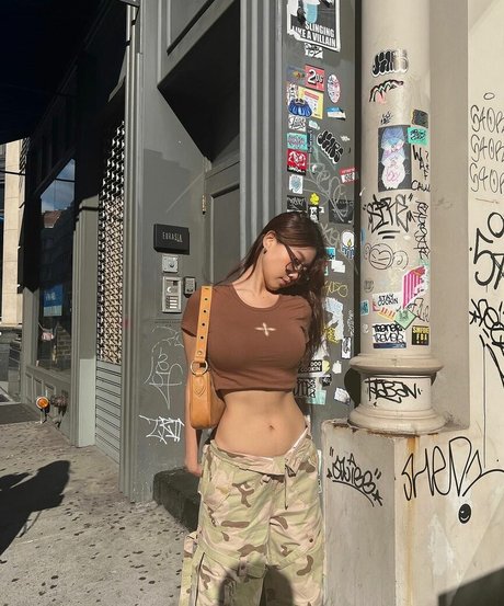 Pepperanyi sex actress photos