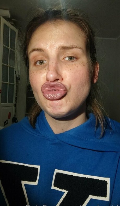 lucylumid hot pornstar pictures