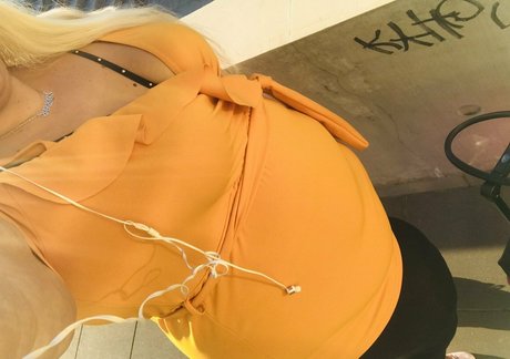 black lesbian onlyfans best picture