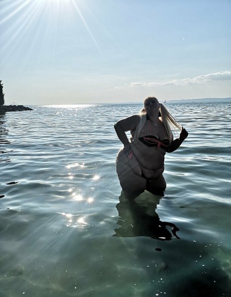 barbiessbbw naked model pictures