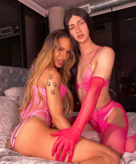 ItsRae69 hot actress pic