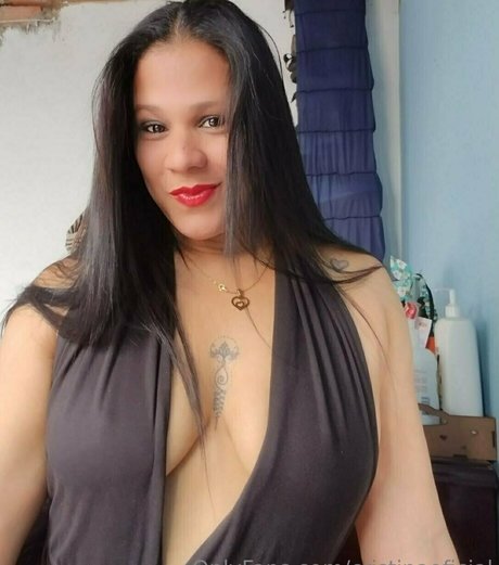 cristinaoficial hot model galleries