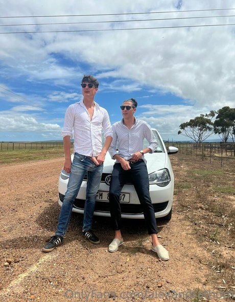 alexandrathorn Profile pic