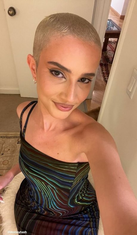 Daisy Delancey model porn photos