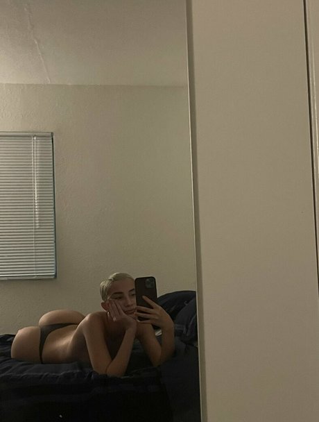 Daisy Delancey star sexy photos