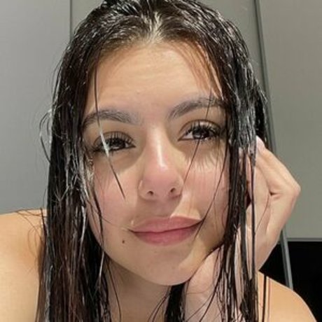 Iriannis Rodriguez star sexy galleries