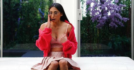 Sona Bella pornstar adult img