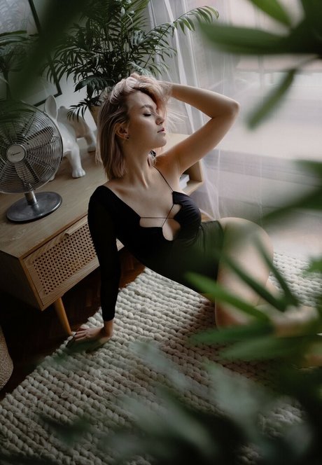 layanadevis art pornstar pictures