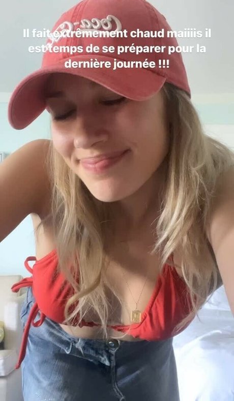 AlaiaJeanneau xxx star image