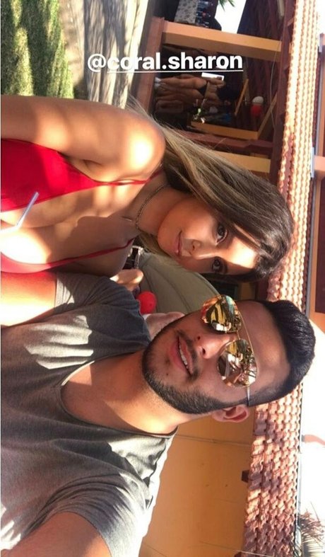 Coral Sharon nice star photos