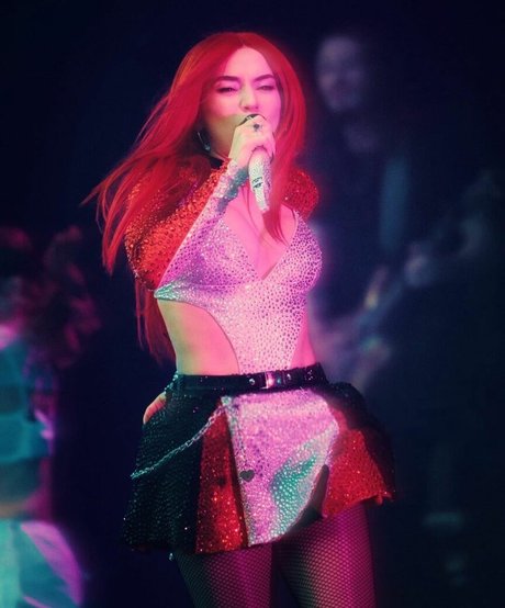 Ava Max adult actress photo