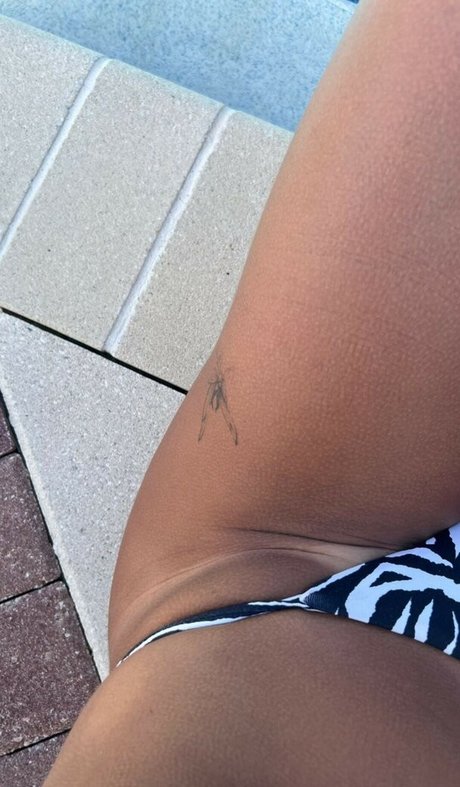 Bruna Carvalho model exclusive archive