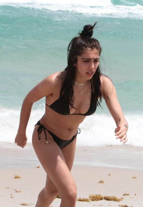 Lourdes Leon star sex galleries