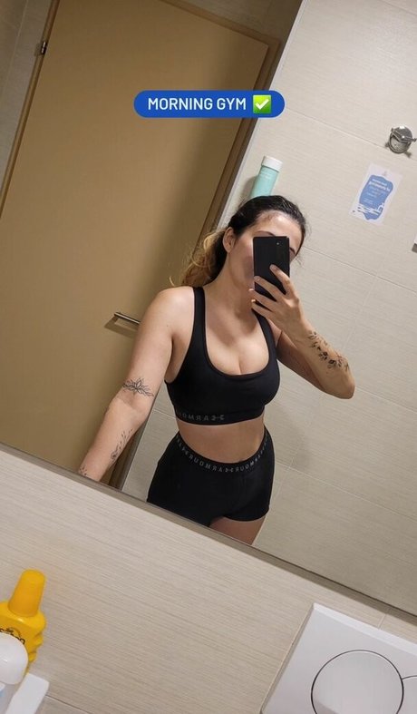 Cadaea pretty actress picture