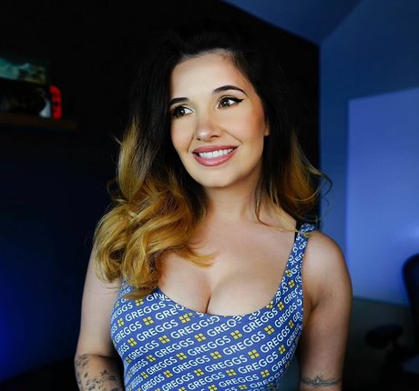 Cadaea model exclusive gallery