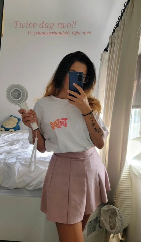 Cadaea pretty actress gallery