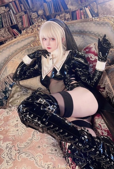 Akagikuro beautiful actress picture