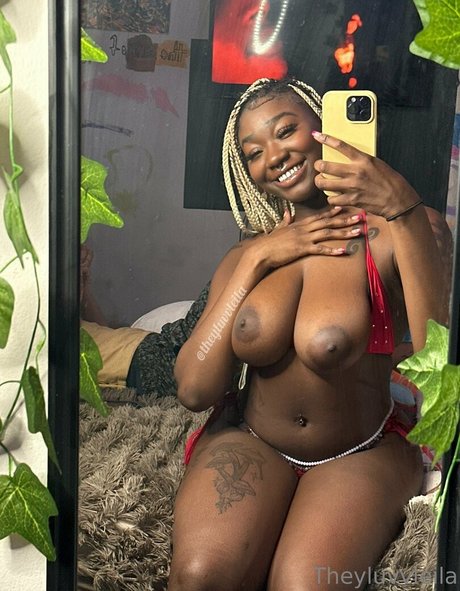 theyluvvleila adult model photos