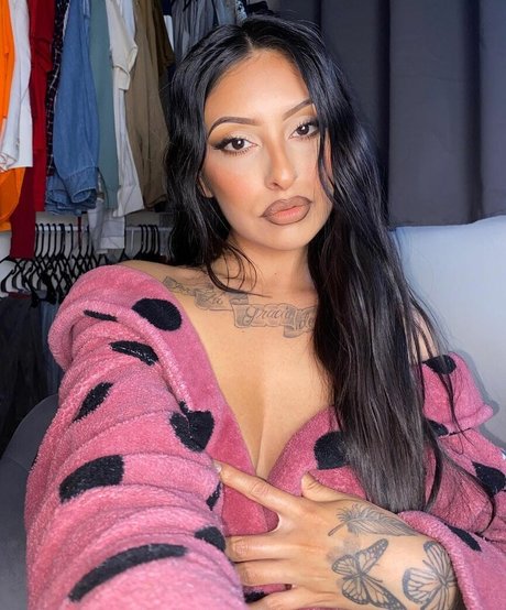 Listapia actress picture